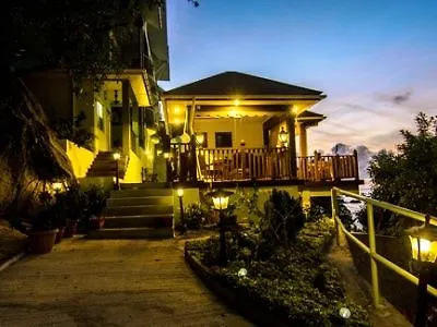 Treasure Cove & Restaurant