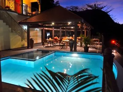Treasure Cove & Restaurant 3*