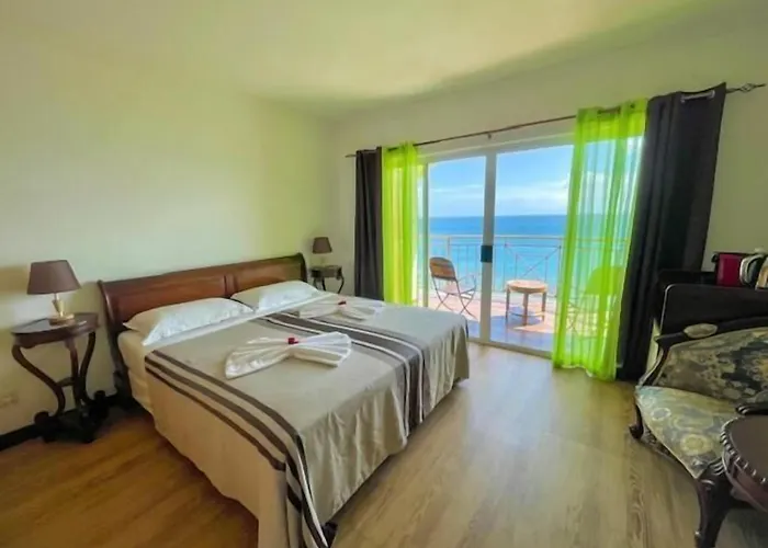 Hotel Treasure Cove & Restaurant Bel Ombre
