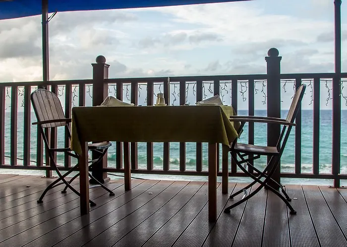 Treasure Cove & Restaurant Hotel Bel Ombre