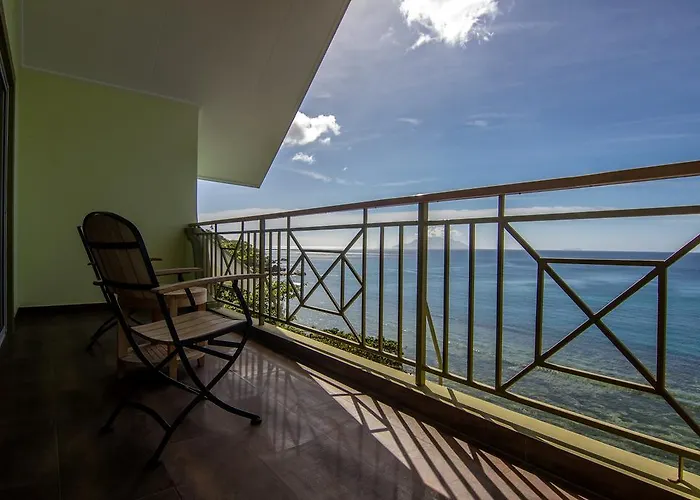 Hotel Treasure Cove & Restaurant 3*