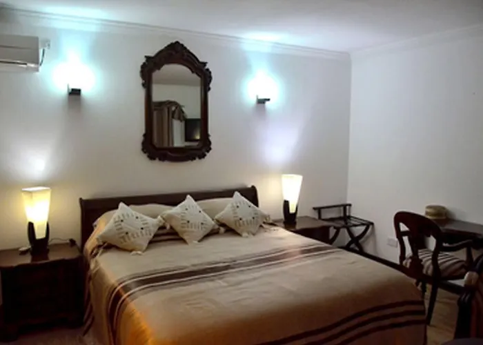 Hotel Treasure Cove & Restaurant Bel Ombre